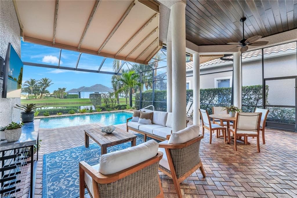 8988 Cherry Oaks Trl, Naples, FL 34114-24