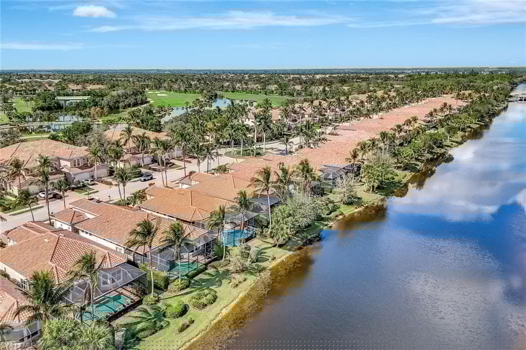 8988 Cherry Oaks Trl, Naples, FL 34114-29