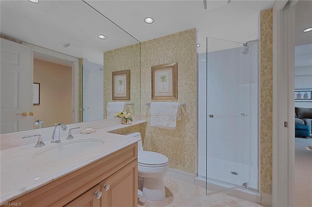 7575 Pelican Bay Blvd 902, Naples, FL 34108-16