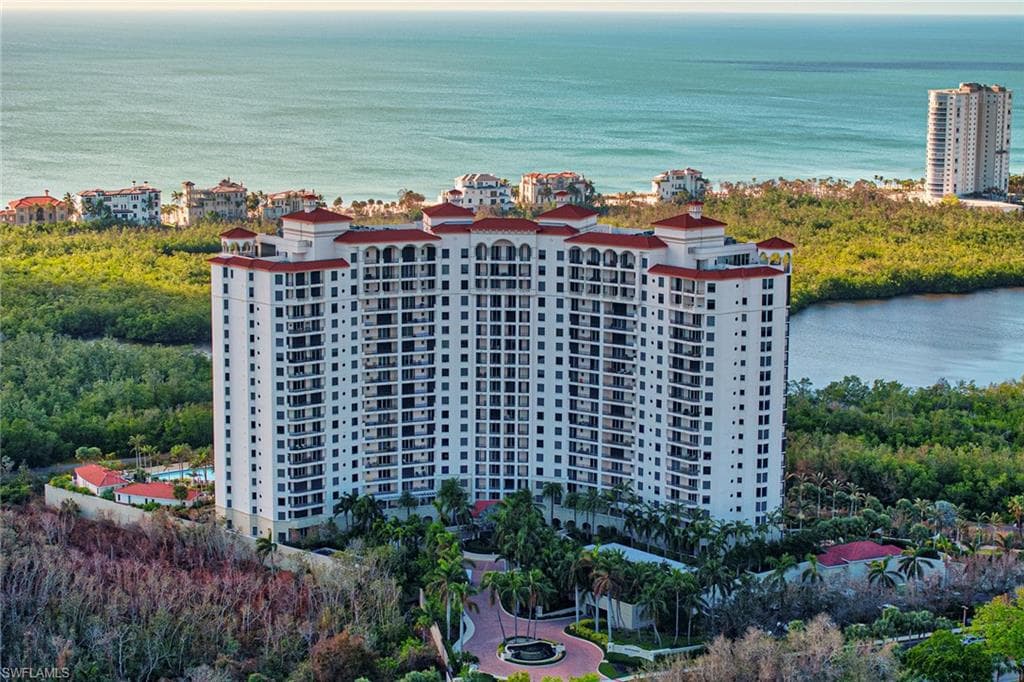 7575 Pelican Bay Blvd 902, Naples, FL 34108-24