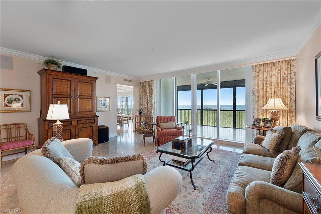 7575 Pelican Bay Blvd 902, Naples, FL 34108-2