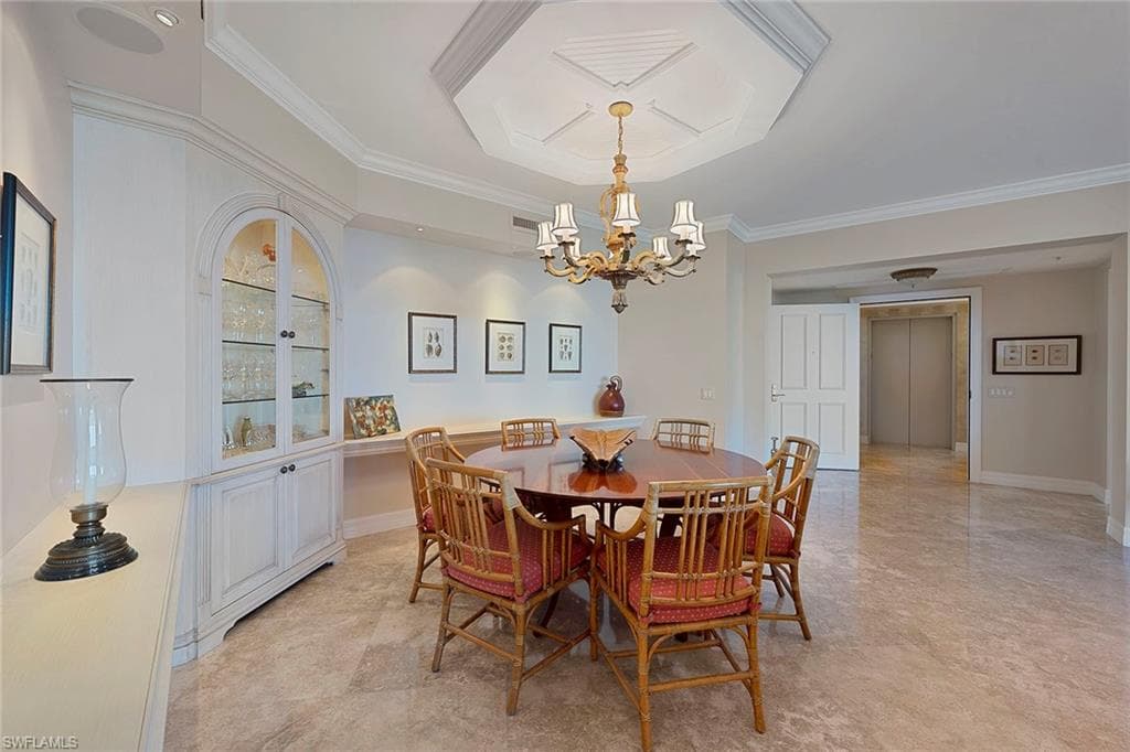 7575 Pelican Bay Blvd 902, Naples, FL 34108-4