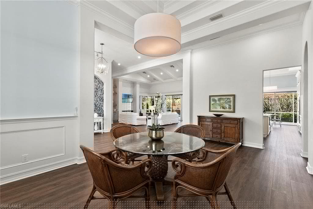 3747 Fountainhead Ln, Naples, FL 34103-15