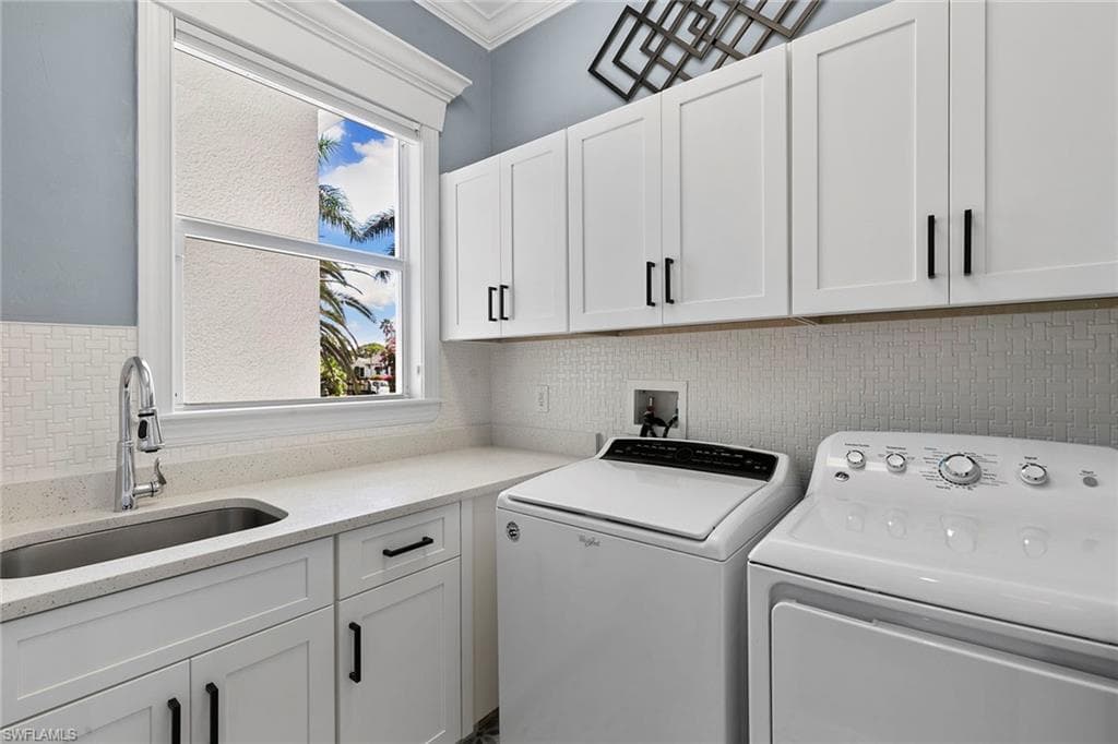 3747 Fountainhead Ln, Naples, FL 34103-28