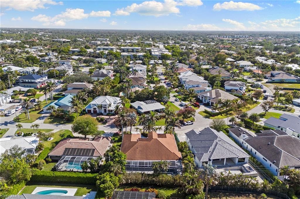3747 Fountainhead Ln, Naples, FL 34103-36