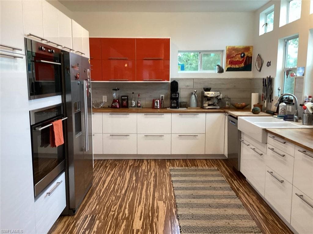 155 Guava St, Punta Gorda, FL 33980-4