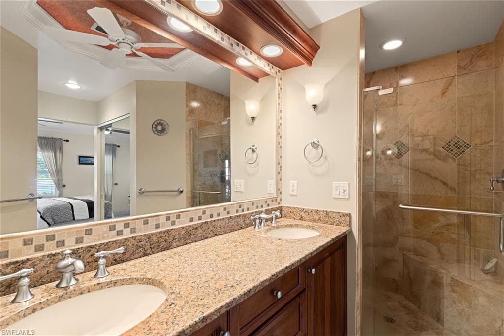 15064 Sterling Oaks Dr, Naples, FL 34110-10