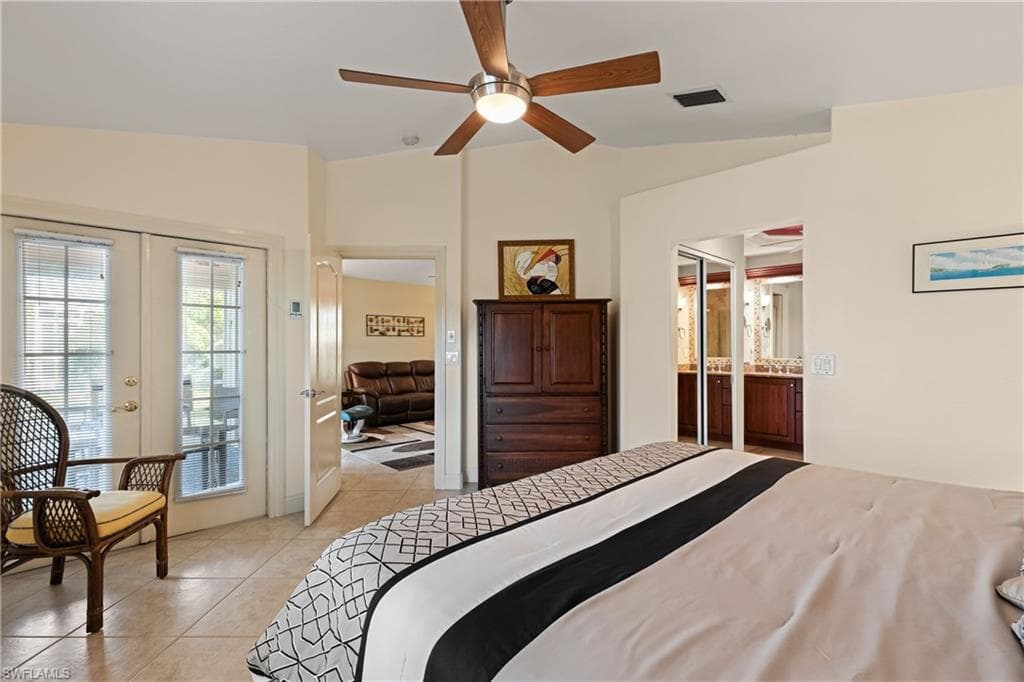 15064 Sterling Oaks Dr, Naples, FL 34110-20