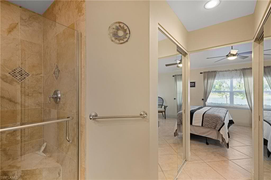 15064 Sterling Oaks Dr, Naples, FL 34110-25