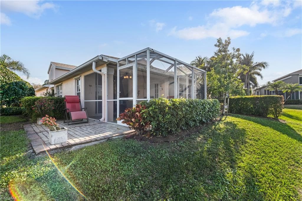15064 Sterling Oaks Dr, Naples, FL 34110-30