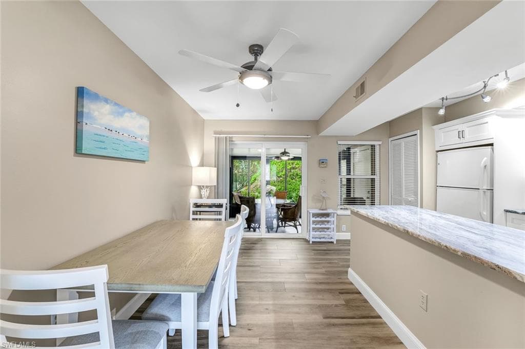 66 Marco Villas Dr R4, Marco Island, FL 34145-11