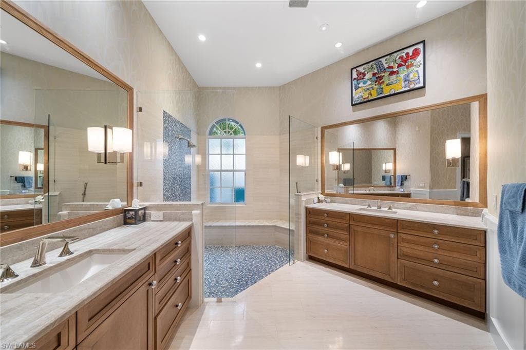 7849 Via Vecchia, Naples, FL 34108-24