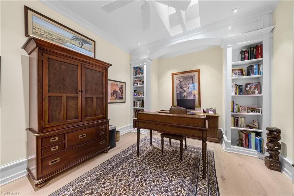 7849 Via Vecchia, Naples, FL 34108-26