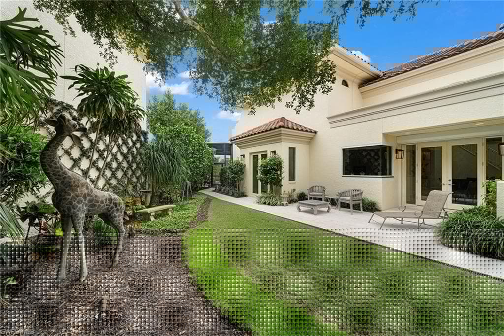 7849 Via Vecchia, Naples, FL 34108-30