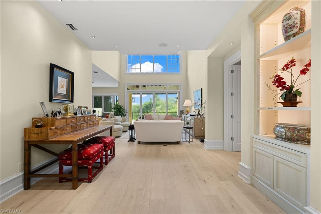 7849 Via Vecchia, Naples, FL 34108-45