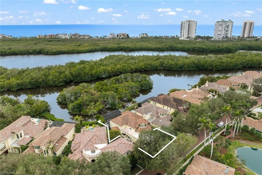 7849 Via Vecchia, Naples, FL 34108-50