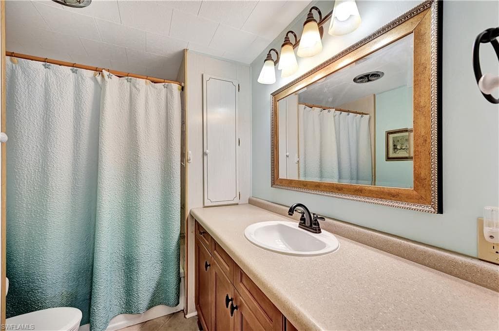 114 Enchanting Blvd, Naples, FL 34112-21