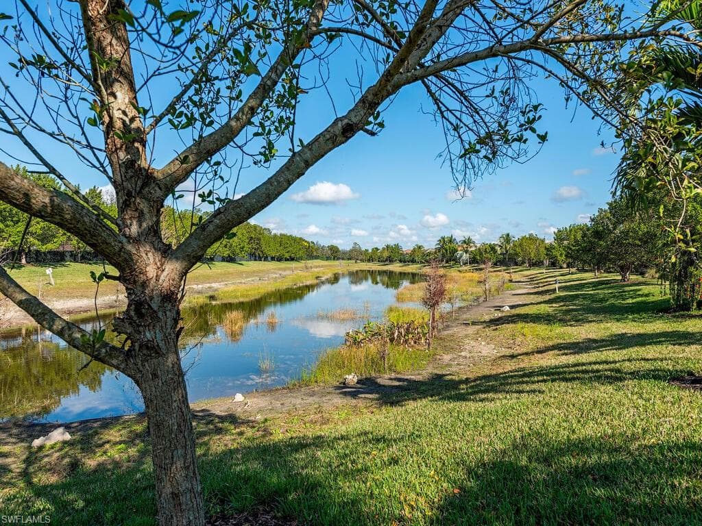 1819 Mustique St, Naples, FL 34120-25