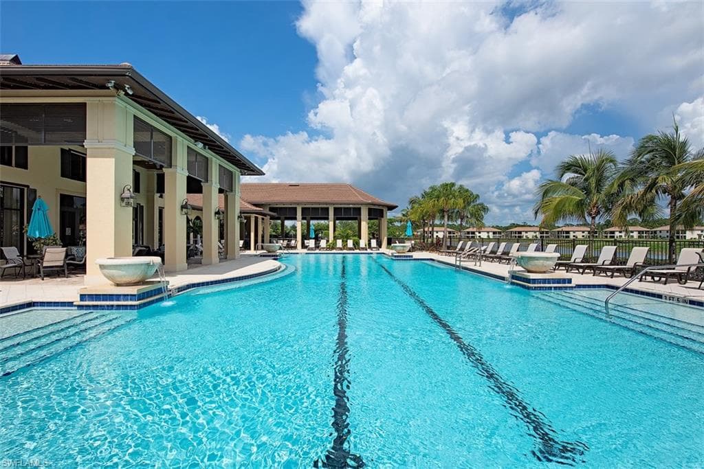 1819 Mustique St, Naples, FL 34120-28