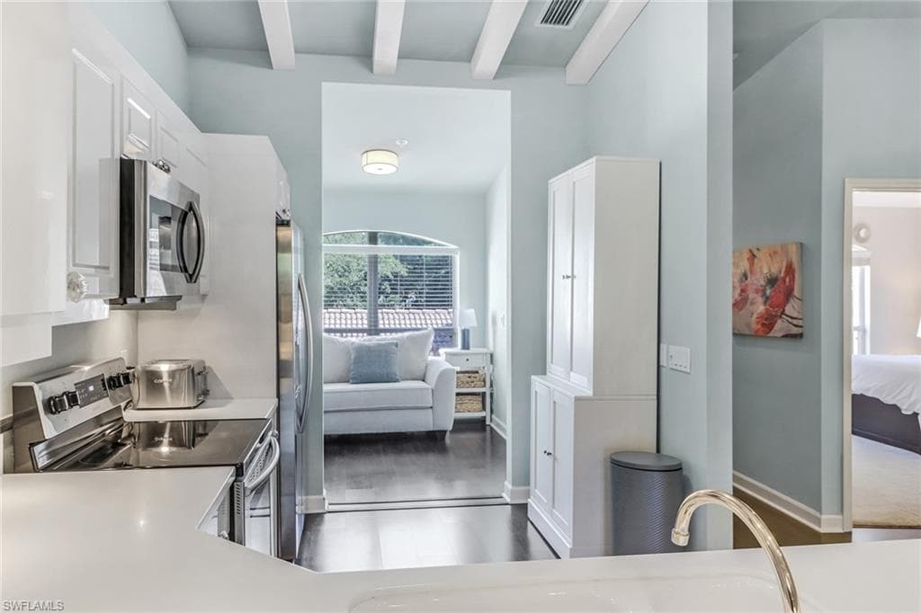 2100 Cascades Dr 4904, Naples, FL 34112-14