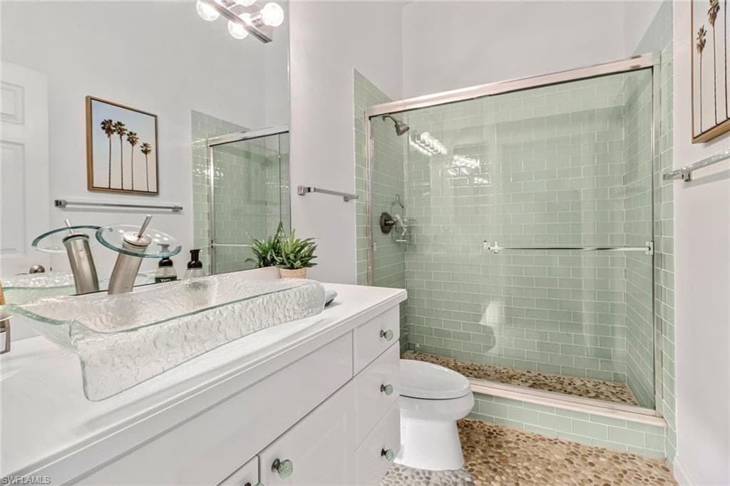 2100 Cascades Dr 4904, Naples, FL 34112-17