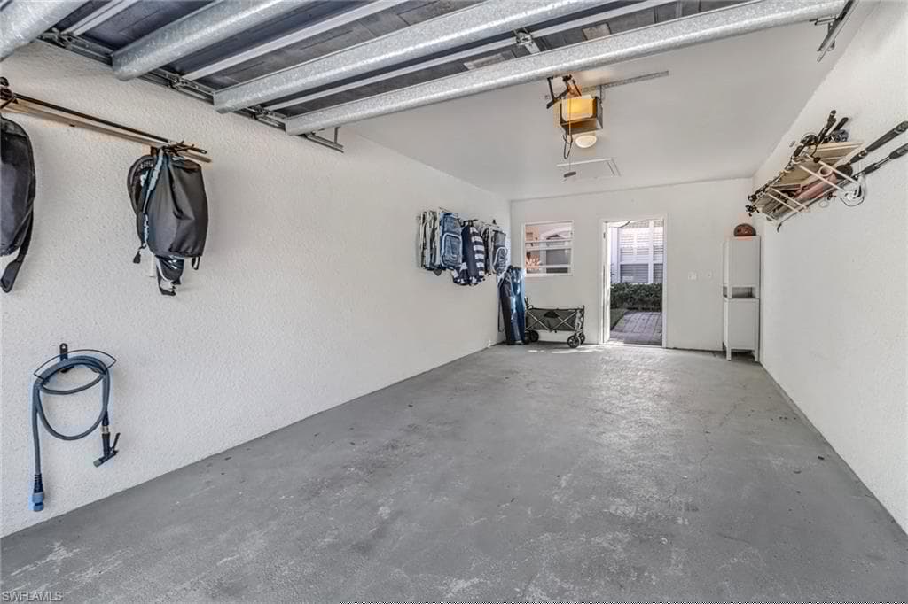 2100 Cascades Dr 4904, Naples, FL 34112-22