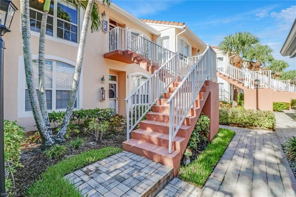 2100 Cascades Dr 4904, Naples, FL 34112-3