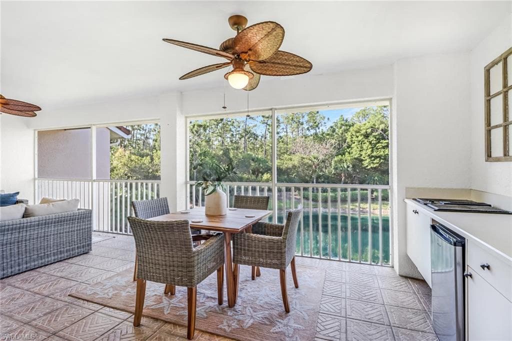2100 Cascades Dr 4904, Naples, FL 34112-7