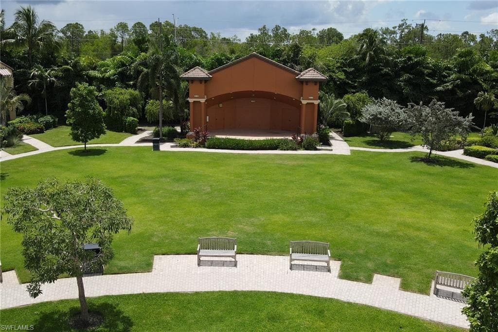 9070 Albion Ln N 5805, Naples, FL 34113-30
