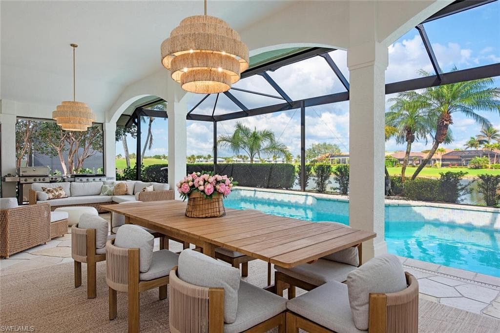 8920 Lely Island Cir, Naples, FL 34113-4