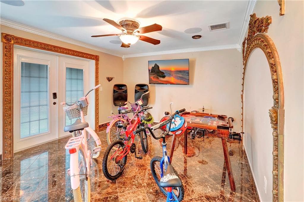 1013 44th St, Cape Coral, FL 33904-35