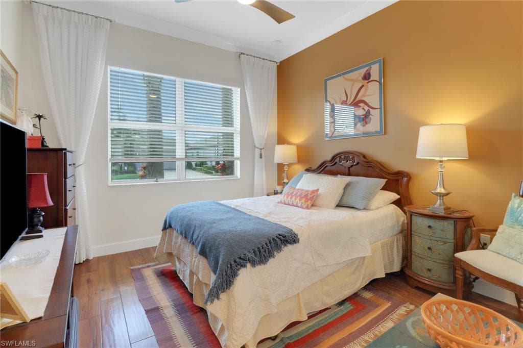 11528 Jacaranda Dr, Naples, FL 34120-16