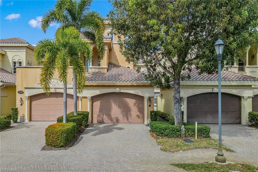 2710 Callista Ct 102, Naples, FL 34114-30