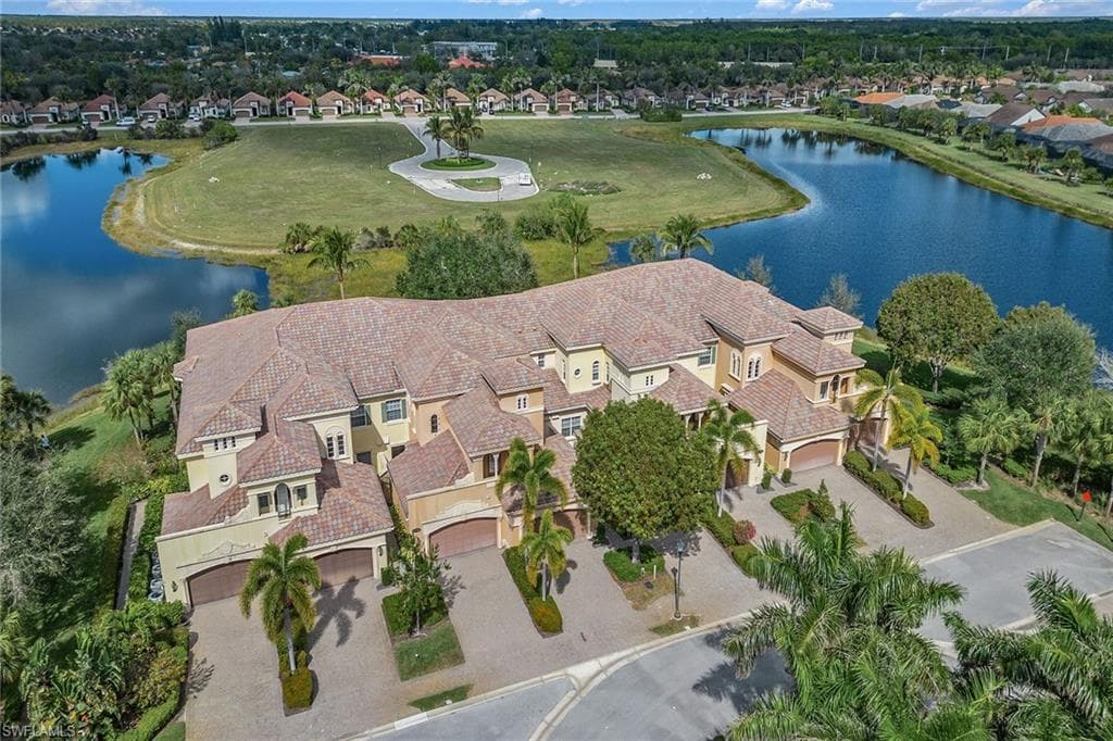 2710 Callista Ct 102, Naples, FL 34114-32