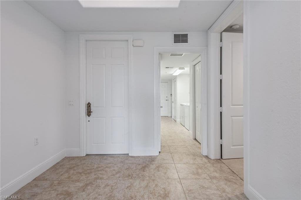 2710 Callista Ct 102, Naples, FL 34114-3