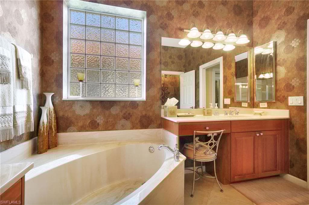 14168 Giustino Way, Bonita Springs, FL 34135-18