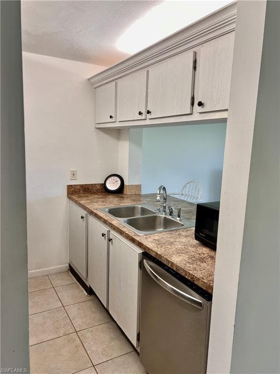 1086 Forest Lakes Dr 9305, Naples, FL 34105-9