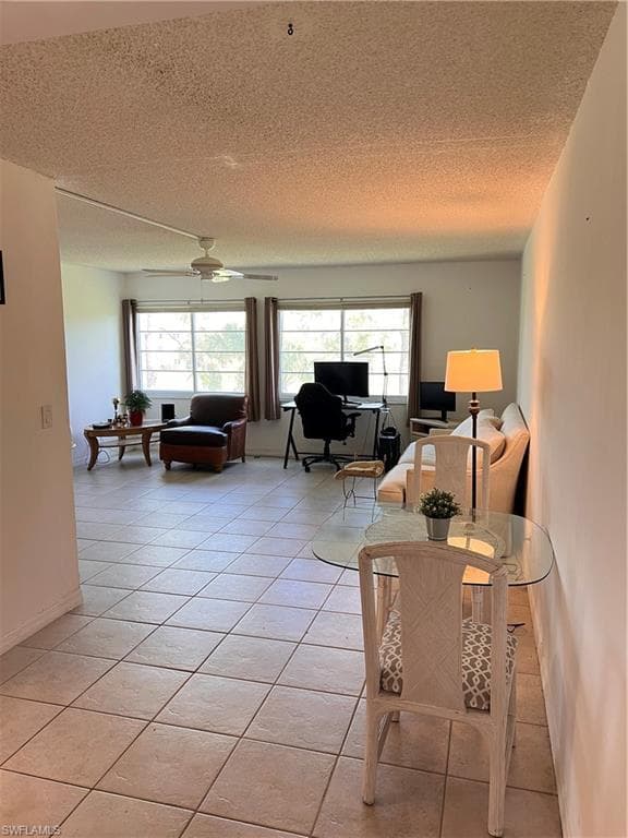 1086 Forest Lakes Dr 9305, Naples, FL 34105-2