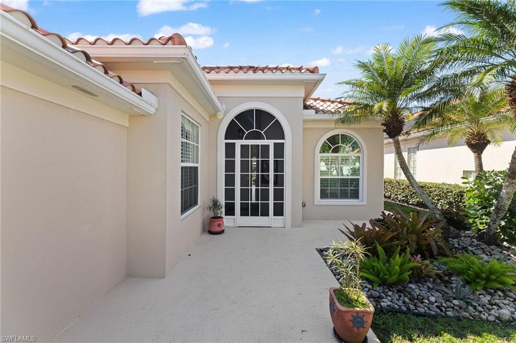 3444 Donoso Ct, Naples, FL 34109-32