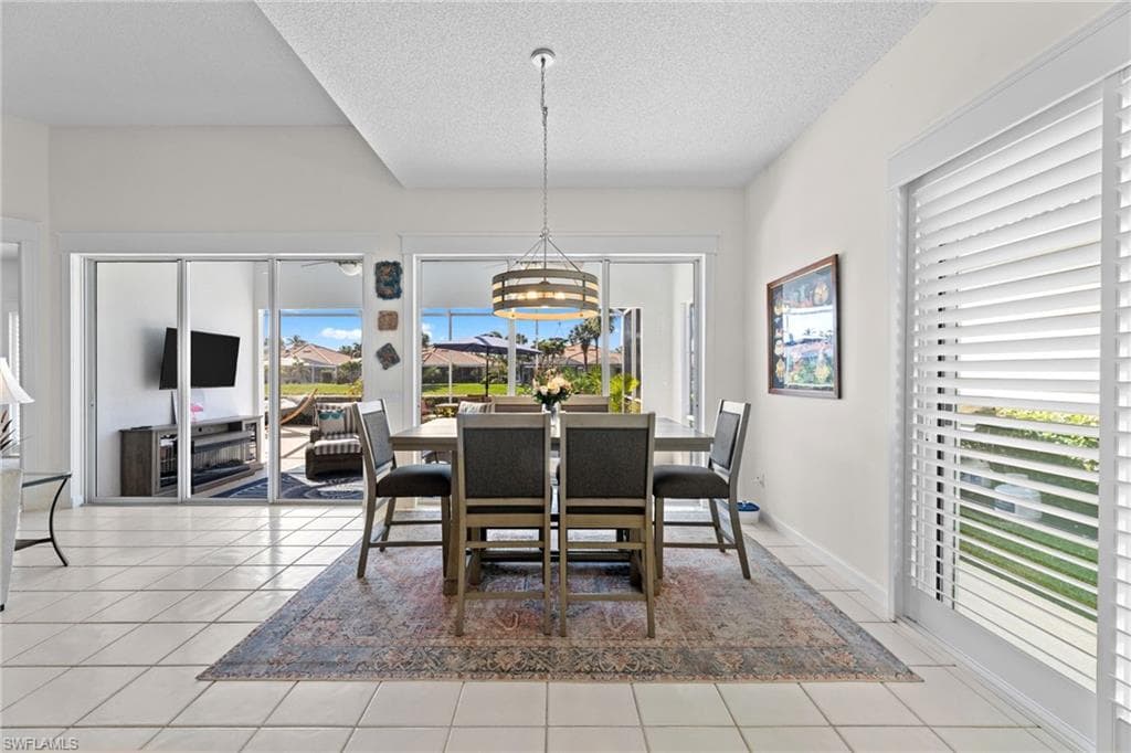 3444 Donoso Ct, Naples, FL 34109-6