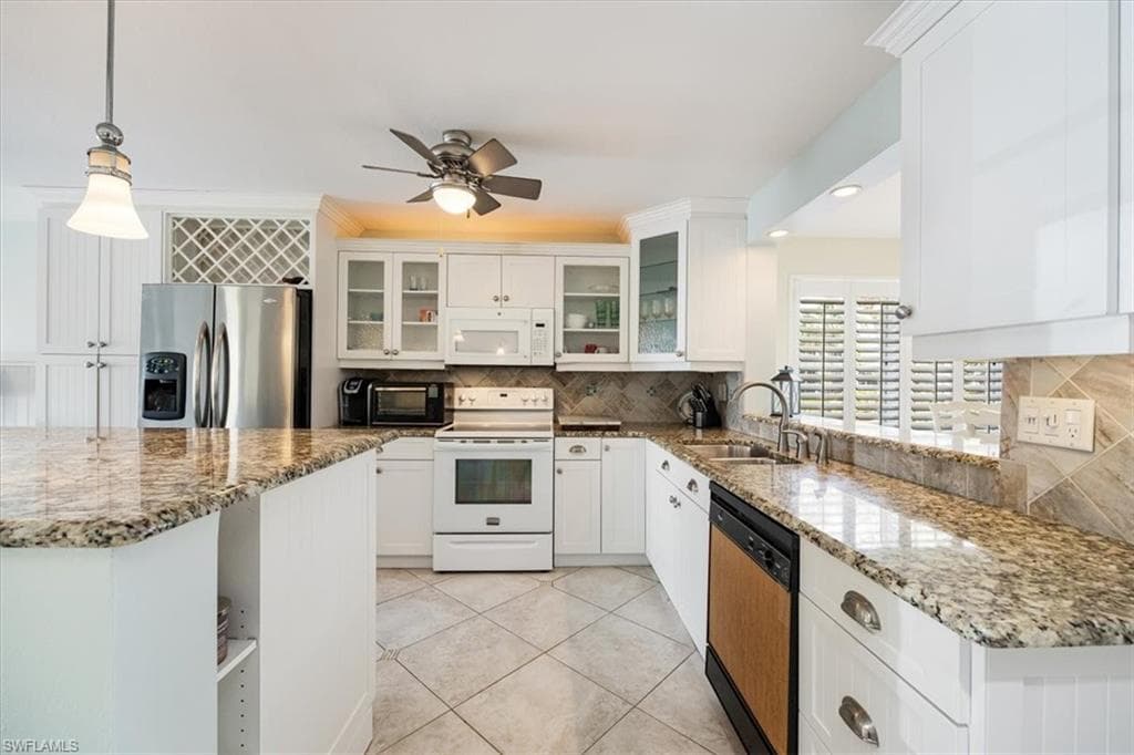1190 Yesica Ann Cir B101, Naples, FL 34110-12