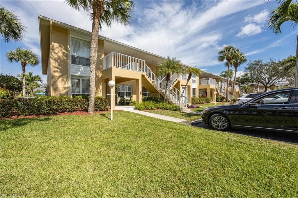 1190 Yesica Ann Cir B101, Naples, FL 34110-1