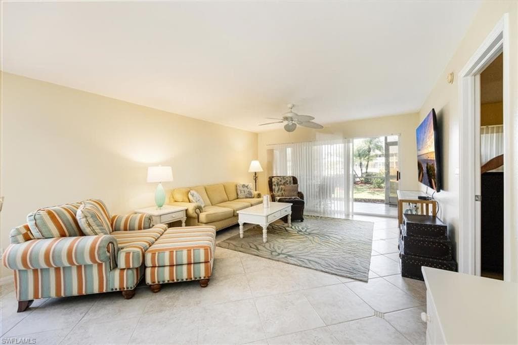 1190 Yesica Ann Cir B101, Naples, FL 34110-6