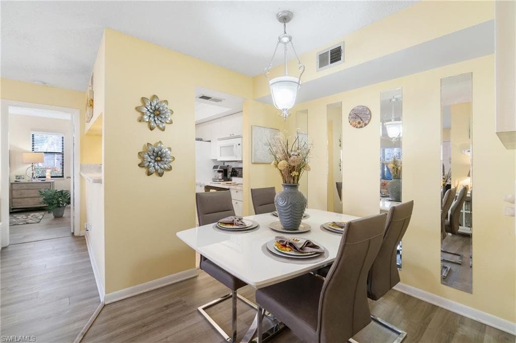 4363 27th Ct SW 2-103, Naples, FL 34116-11