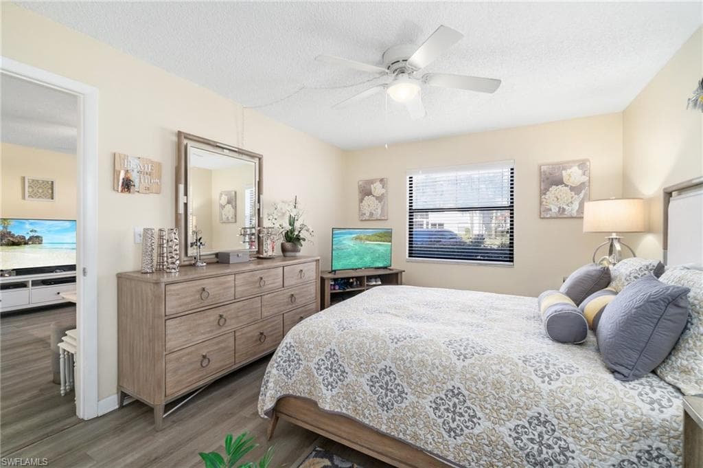 4363 27th Ct SW 2-103, Naples, FL 34116-13