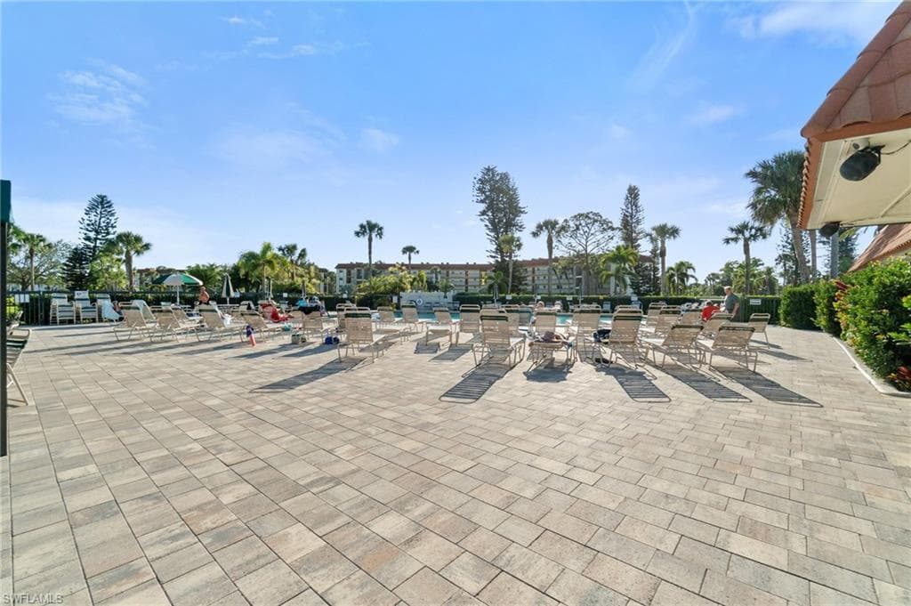 4363 27th Ct SW 2-103, Naples, FL 34116-22