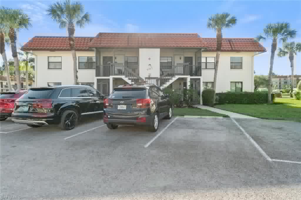 4363 27th Ct SW 2-103, Naples, FL 34116-30