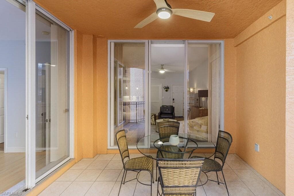 451 Bayfront Pl 5201, Naples, FL 34102-15
