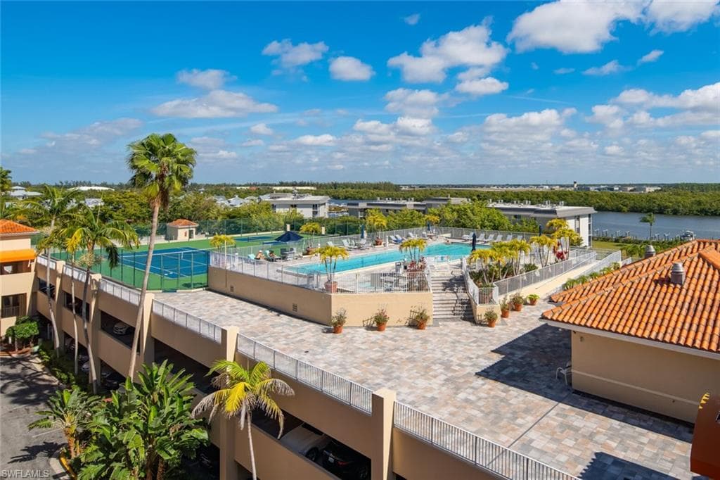 451 Bayfront Pl 5201, Naples, FL 34102-18