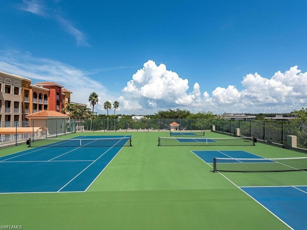 451 Bayfront Pl 5201, Naples, FL 34102-19